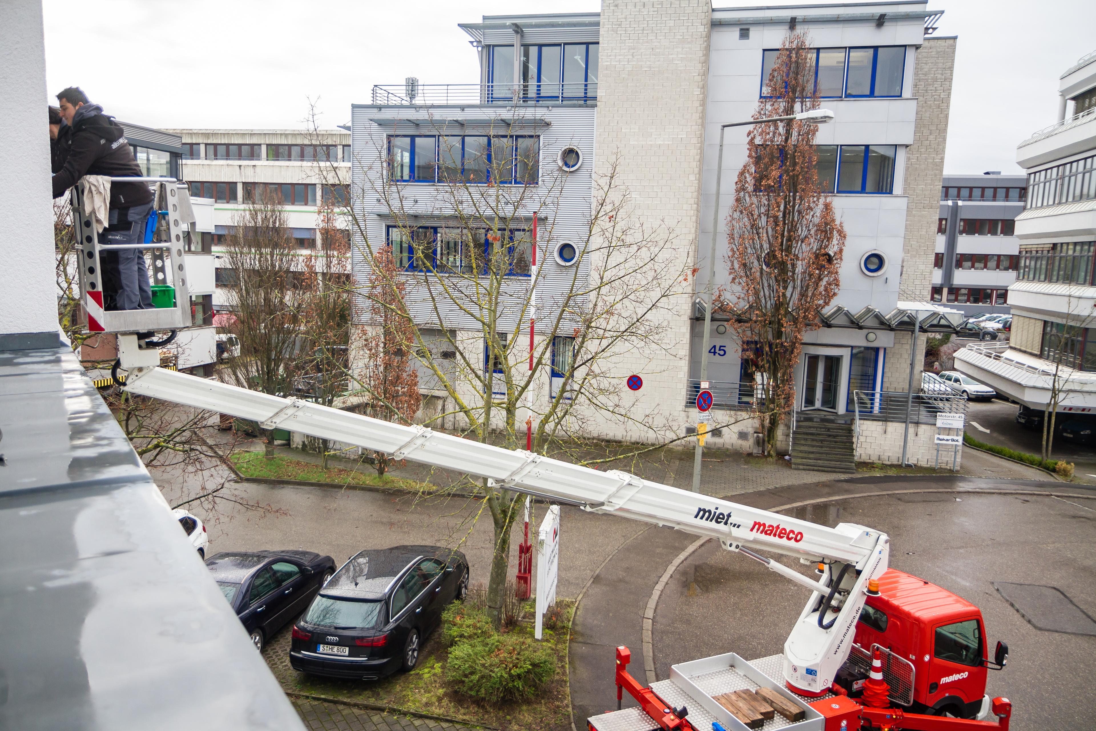 Glasreinigung mit modernster Technik
